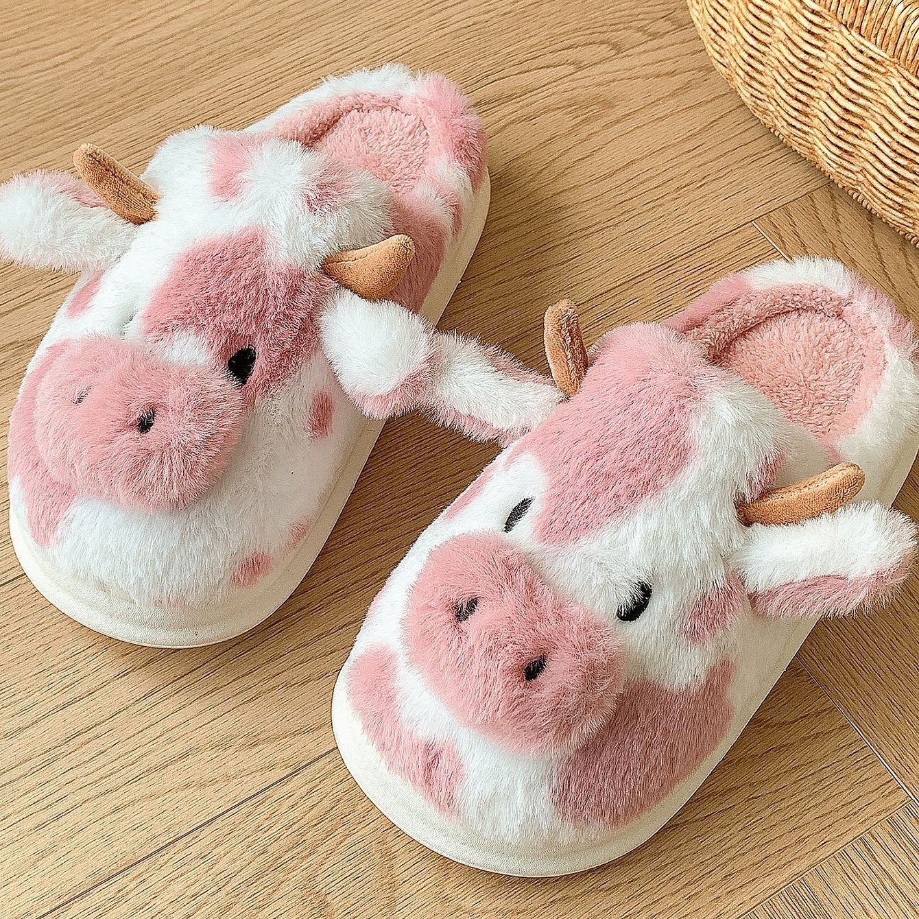 カウ柄ふわもこルームシューズ（3色×5サイズ）